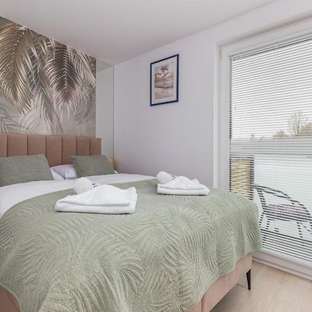 Apartament Swinoujscie Port By Renters Apartment Bagian luar foto