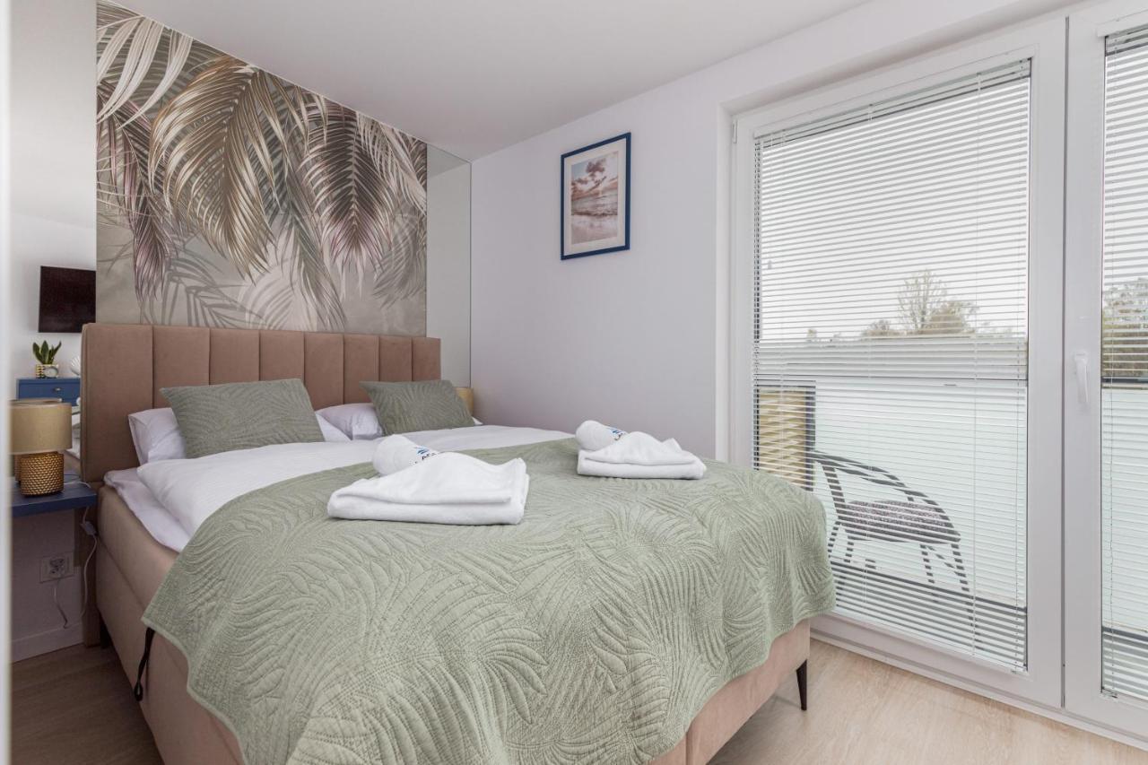 Apartament Swinoujscie Port By Renters Apartment Bagian luar foto